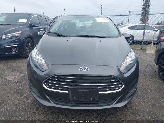 3FADP4BJ2KM135769 Ford FIESTA SE