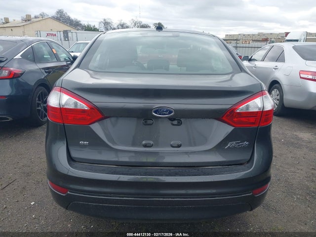 3FADP4BJ2KM135769 Ford FIESTA SE