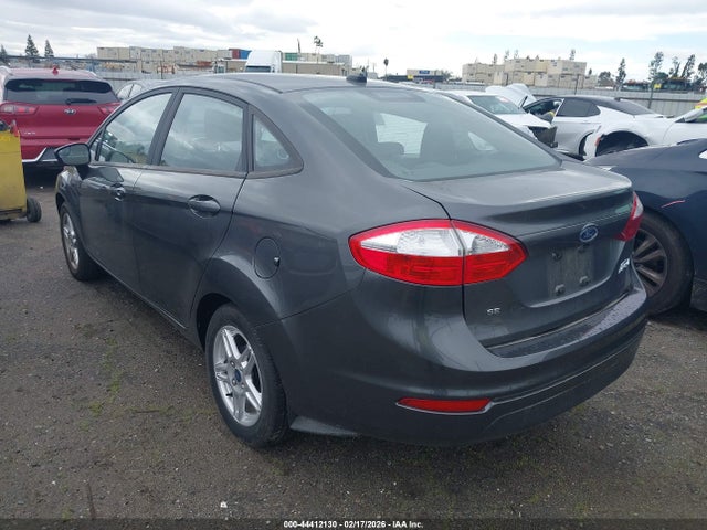 3FADP4BJ2KM135769 Ford FIESTA SE