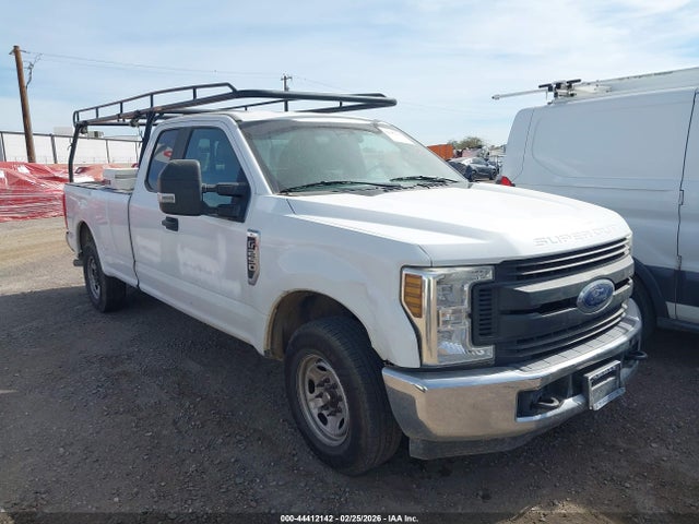 2019 1FT7X2A67KED54113 main image