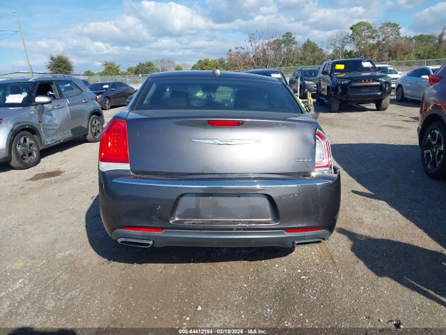 Aukcja sprzedaży 2015 Chrysler 300 Limited, vin: 2C3CCAAG2FH792084, numer aukcji: 44412154