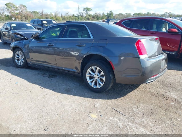 Aukcja sprzedaży 2015 Chrysler 300 Limited, vin: 2C3CCAAG2FH792084, numer aukcji: 44412154