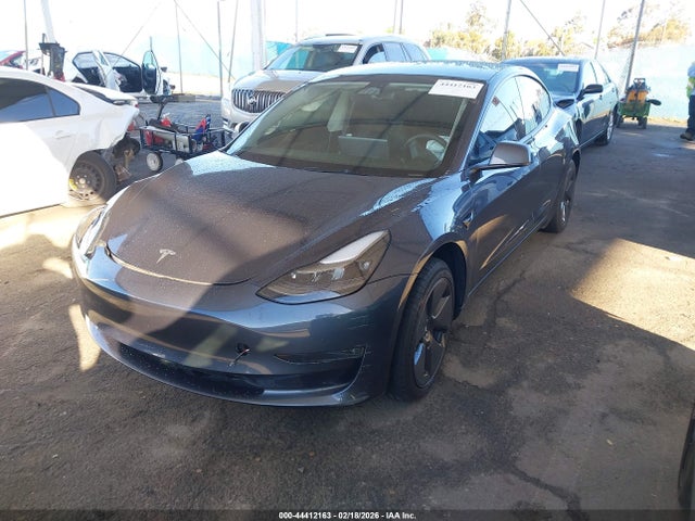 2023 TESLA MODEL 3 5YJ3E1EB4PF654171 Photo 1