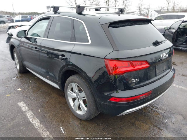 2019 AUDI Q5 WA1BNAFY0K2144582 Photo 2