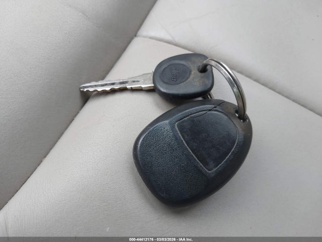 44412176 :رقم المزاد ، 1G6KD57Y66U145649 vin ، 2006 Cadillac Dts Standard مزاد بيع