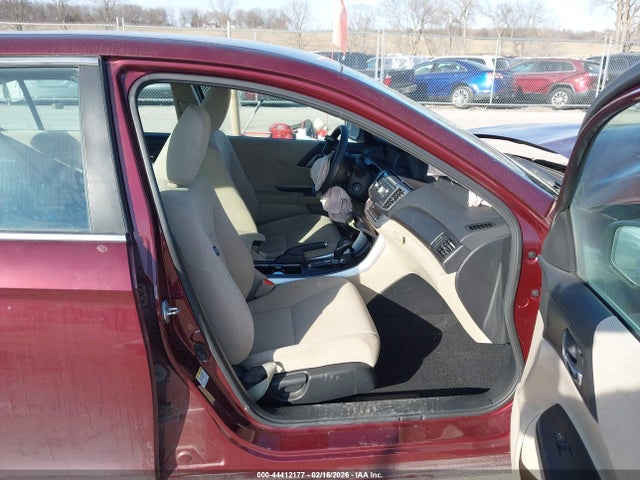 Продажа на аукционе авто 2013 Honda Accord Lx, vin: 1HGCR2F35DA201281, номер лота: 44412177