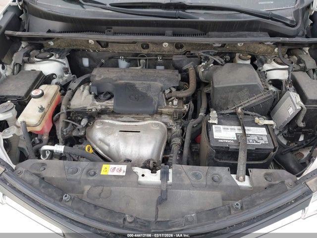 JTMRFREVXJJ724577 Toyota Rav4 Xle
