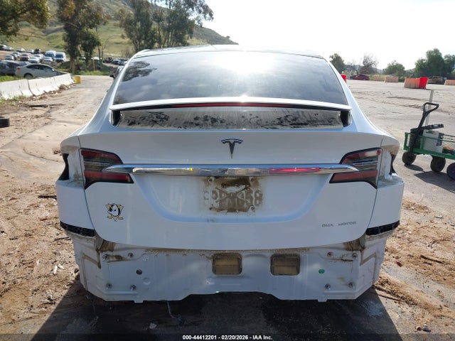 Продажа на аукционе авто 2020 Tesla Model X, vin: 5YJXCDE22LF261093, номер лота: 44412201