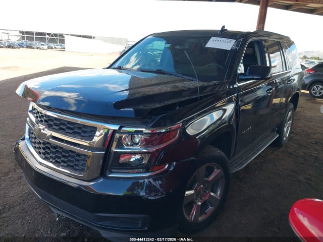 Chevrolet Tahoe Lt 2018 1GNSCBKC0JR258168 Image 2