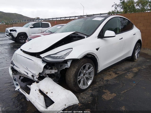 7SAYGDEE0NF350850 Tesla Model Y Long Range Dual Motor All-wheel Drive