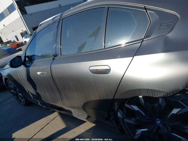 WBY43FK02RCR76400 BMW I5 M60