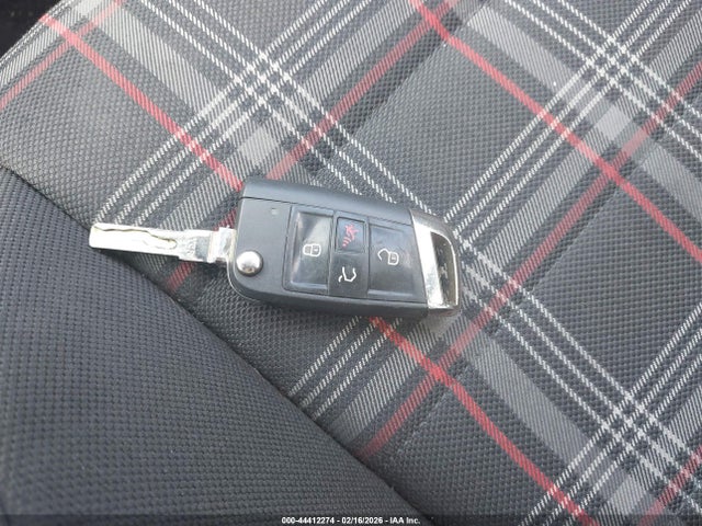 2018 VOLKSWAGEN GOLF GTI 3VW447AU8JM277412 Photo 10