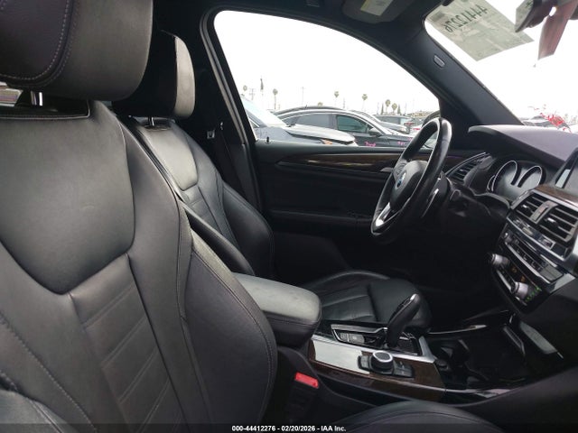 5UXTR7C54KLE96149 BMW X3 Sdrive30i