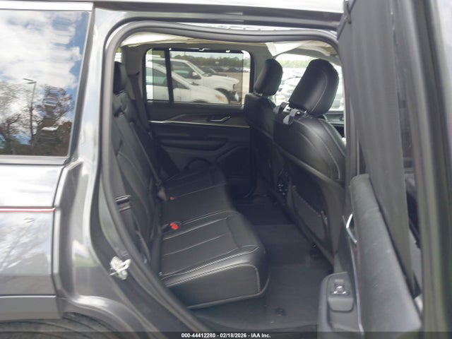 2024 JEEP GRAND CHEROKEE 1C4RJHBGXRC683401 Photo 7