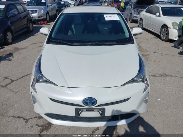 Toyota Prius Three Touring 2017 JTDKARFU5H3536666 Image 13