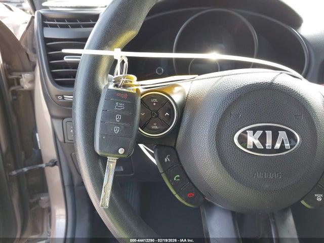 Продаж на аукціоні авто 2015 Kia Soul, vin: KNDJN2A28F7152495, номер лоту: 44412290
