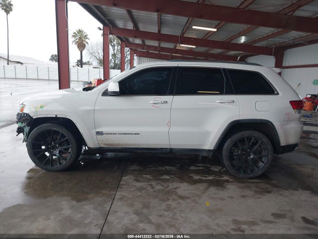 1C4RJEAG9EC145671 Jeep Grand Cherokee Laredo