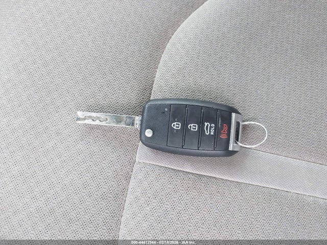 2018 Kia Optima Lx მანქანა იყიდება აუქციონზე, vin: 5XXGT4L34JG186239, აუქციონის ნომერი: 44412344