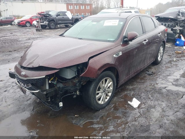 2018 Kia Optima Lx მანქანა იყიდება აუქციონზე, vin: 5XXGT4L34JG186239, აუქციონის ნომერი: 44412344