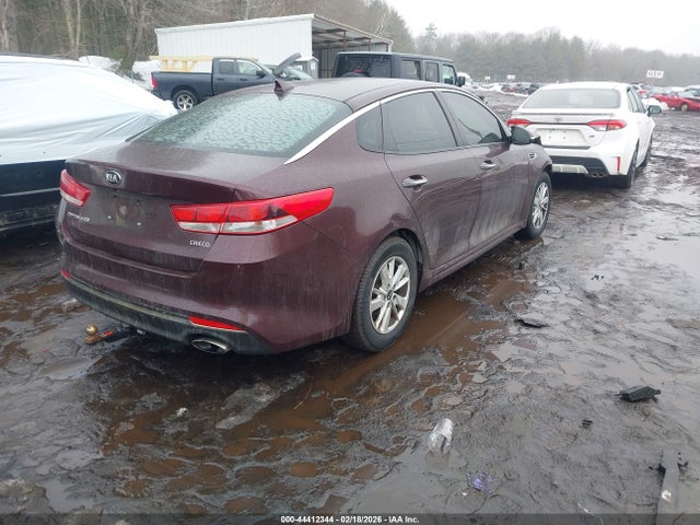 2018 Kia Optima Lx მანქანა იყიდება აუქციონზე, vin: 5XXGT4L34JG186239, აუქციონის ნომერი: 44412344