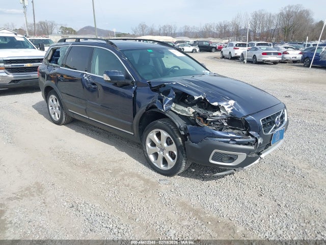 2011 VOLVO XC70 YV4902BZ6B1105215