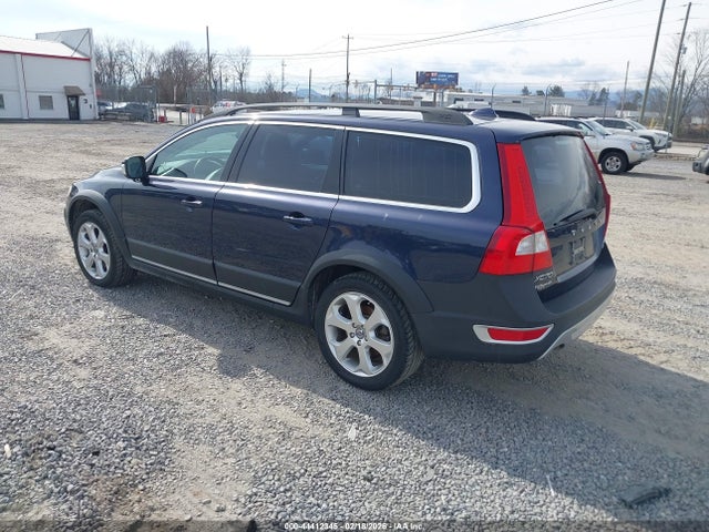 2011 VOLVO XC70 YV4902BZ6B1105215 Photo 2