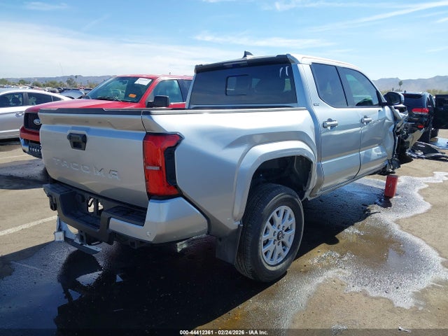 2024 TOYOTA TACOMA 3TMKB5FN0RM003929 Photo 3