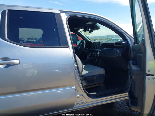 2024 TOYOTA TACOMA 3TMKB5FN0RM003929 Photo 4