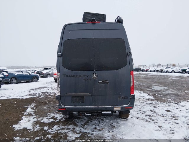 2022 Mercedes Benz Sprinter 2500 მანქანა იყიდება აუქციონზე, vin: W1X4EBVY7NP492750, აუქციონის ნომერი: 44412369