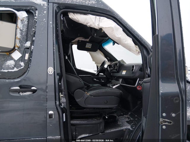 2022 Mercedes Benz Sprinter 2500 მანქანა იყიდება აუქციონზე, vin: W1X4EBVY7NP492750, აუქციონის ნომერი: 44412369