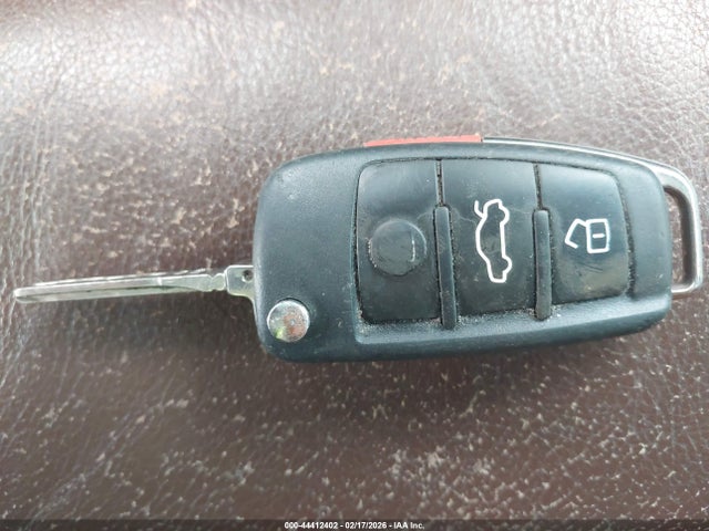 2016 AUDI A3 WAUA7GFF6G1024924 Photo 10