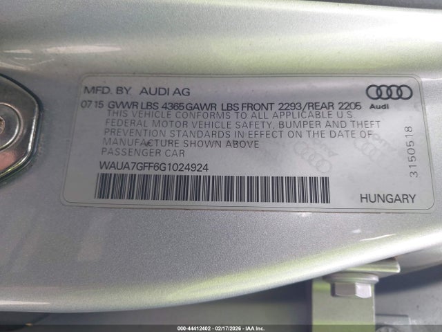 2016 AUDI A3 WAUA7GFF6G1024924 Photo 8