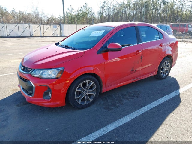 Chevrolet Sonic Lt Auto 2018 1G1JD5SH2J4137470 Image 2