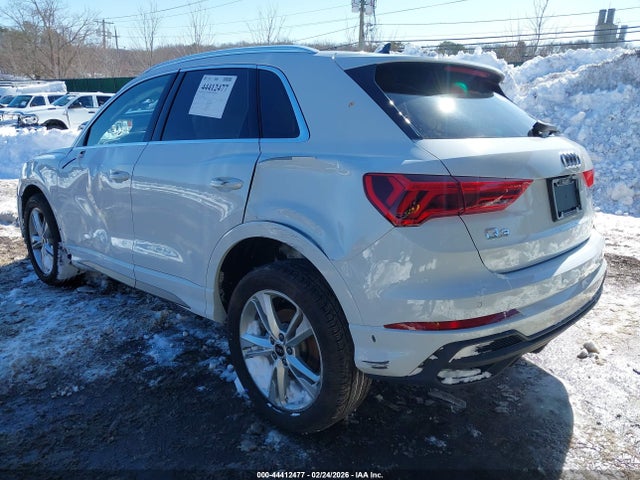 44412477 :رقم المزاد ، WA1DECF34R1163774 vin ، 2024 Audi Q3 Premium 45 Tfsi S Line Quattro Tiptronic مزاد بيع