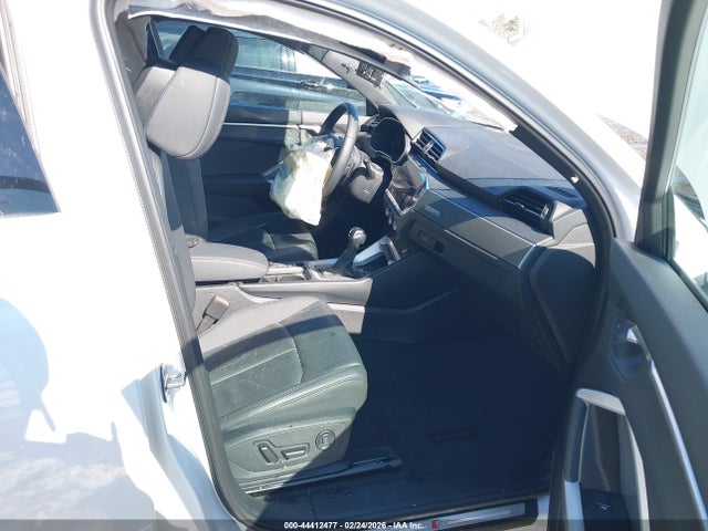 44412477 :رقم المزاد ، WA1DECF34R1163774 vin ، 2024 Audi Q3 Premium 45 Tfsi S Line Quattro Tiptronic مزاد بيع