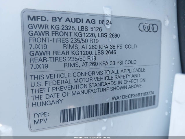 44412477 :رقم المزاد ، WA1DECF34R1163774 vin ، 2024 Audi Q3 Premium 45 Tfsi S Line Quattro Tiptronic مزاد بيع