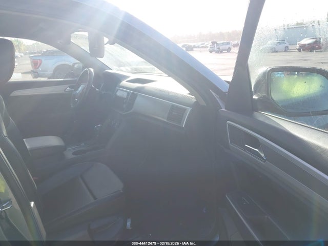44412479 :رقم المزاد ، 1V2DR2CAXKC533609 vin ، 2019 Volkswagen Atlas 3.6l V6 Se مزاد بيع