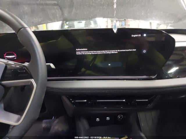 2025 Audi A6 E-tron Premium Plus მანქანა იყიდება აუქციონზე, vin: WAU2DAGH2SA016287, აუქციონის ნომერი: 44412502