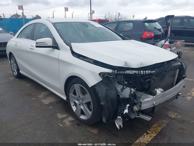 2017 MERCEDES-BENZ CLA 250 WDDSJ4EB4HN488882