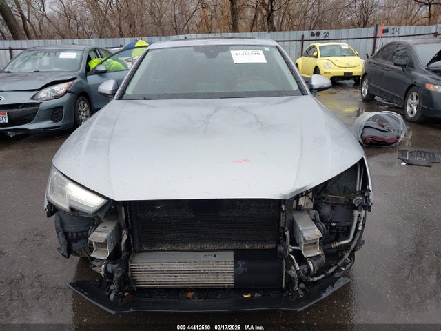 44412510 :رقم المزاد ، WAUANAF4XHN026784 vin ، 2017 Audi A4 2.0t Premium مزاد بيع