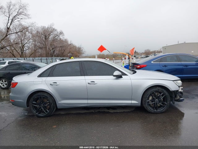 44412510 :رقم المزاد ، WAUANAF4XHN026784 vin ، 2017 Audi A4 2.0t Premium مزاد بيع