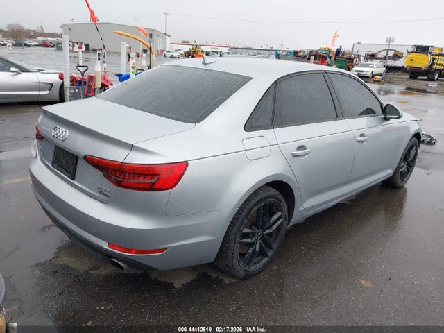 44412510 :رقم المزاد ، WAUANAF4XHN026784 vin ، 2017 Audi A4 2.0t Premium مزاد بيع