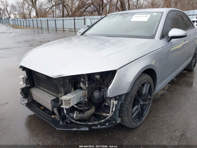 44412510 :رقم المزاد ، WAUANAF4XHN026784 vin ، 2017 Audi A4 2.0t Premium مزاد بيع