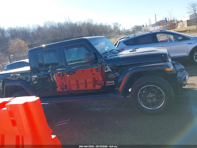 Продаж на аукціоні авто 2022 Jeep Gladiator Overland 4x4, vin: 1C6JJTFM0NL158400, номер лоту: 44412552