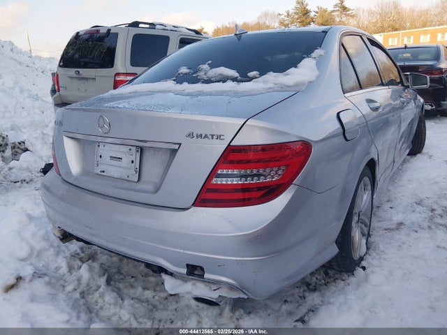 Продаж на аукціоні авто 2012 Mercedes-benz C 300 Sport 4matic, vin: WDDGF8BB2CF907964, номер лоту: 44412565