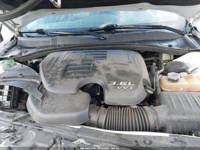 2016 Chrysler 300c მანქანა იყიდება აუქციონზე, vin: 2C3CCAEG3GH175529, აუქციონის ნომერი: 44412579