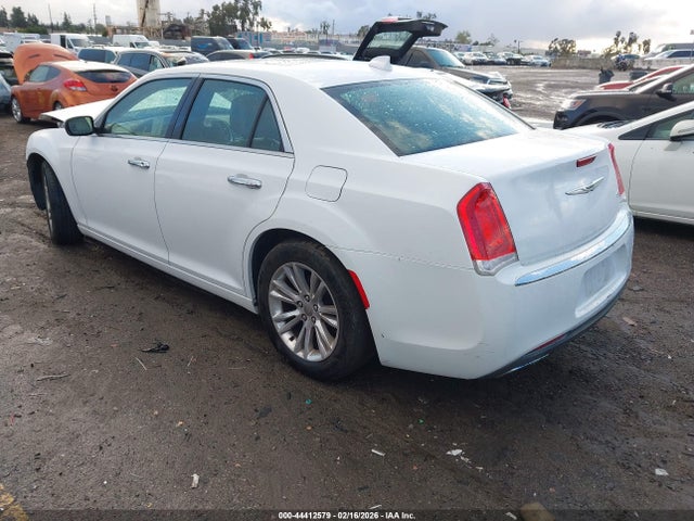 2016 Chrysler 300c მანქანა იყიდება აუქციონზე, vin: 2C3CCAEG3GH175529, აუქციონის ნომერი: 44412579