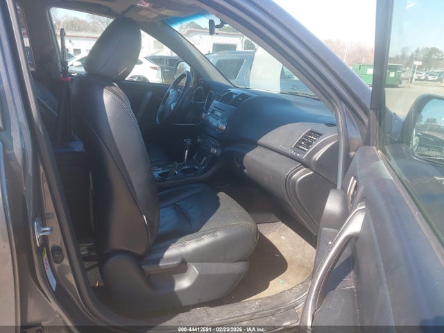 2010 TOYOTA HIGHLANDER 5TDKK3EH1AS015379 Photo 4