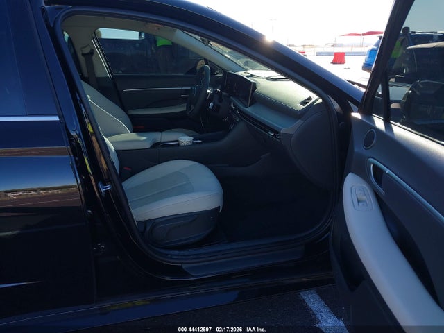 KMHL64JA2RA364661 Hyundai SONATA SEL