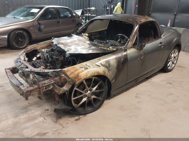 2011 MAZDA MX-5 MIATA JM1NC2PF1B0216803 Photo 1